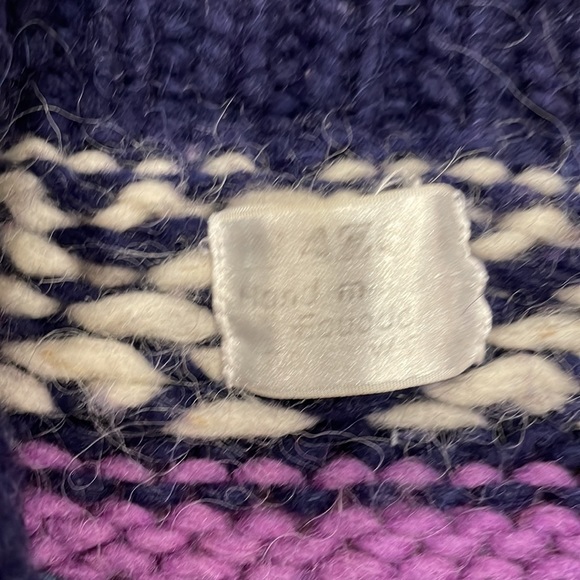 Colourful Handknit 100% Wool Sweater - Picture 2 of 6